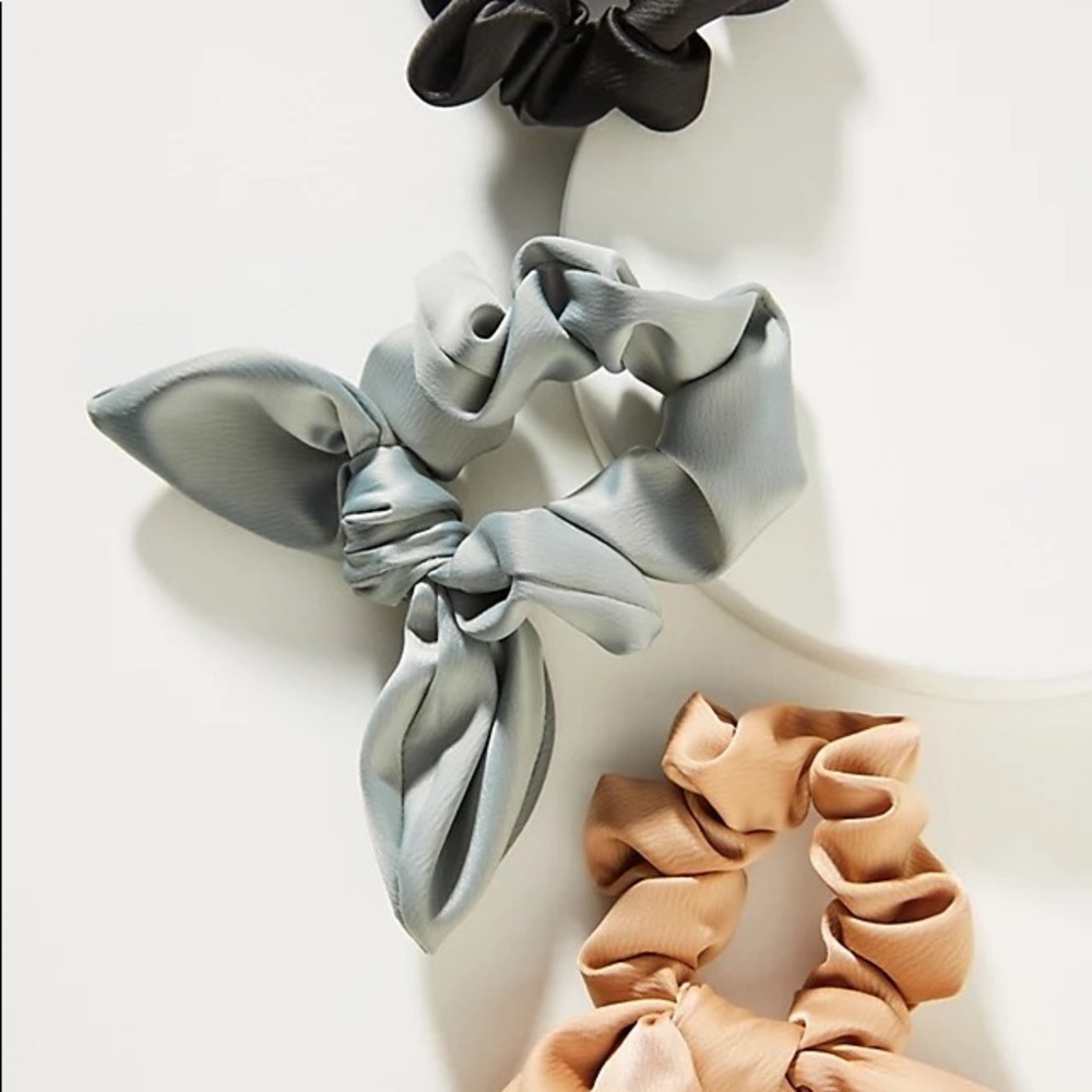 Anthropologie Helena Ponytail Set